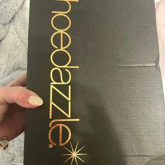 NWT- Shoe dazzle size 6.5 tan heels - Picture 5 of 6